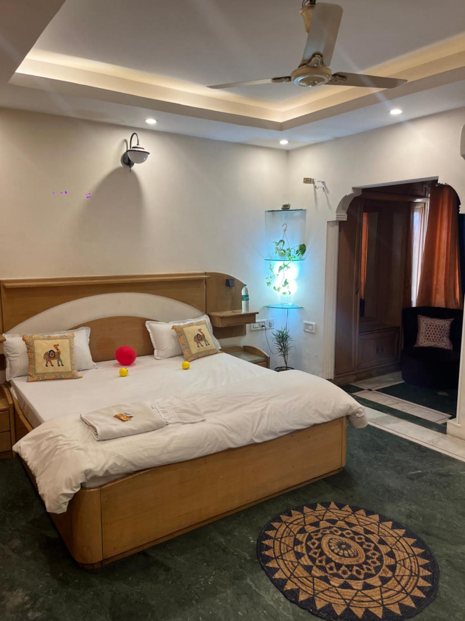 Area 369 Hotel Jaipur Buitenkant foto